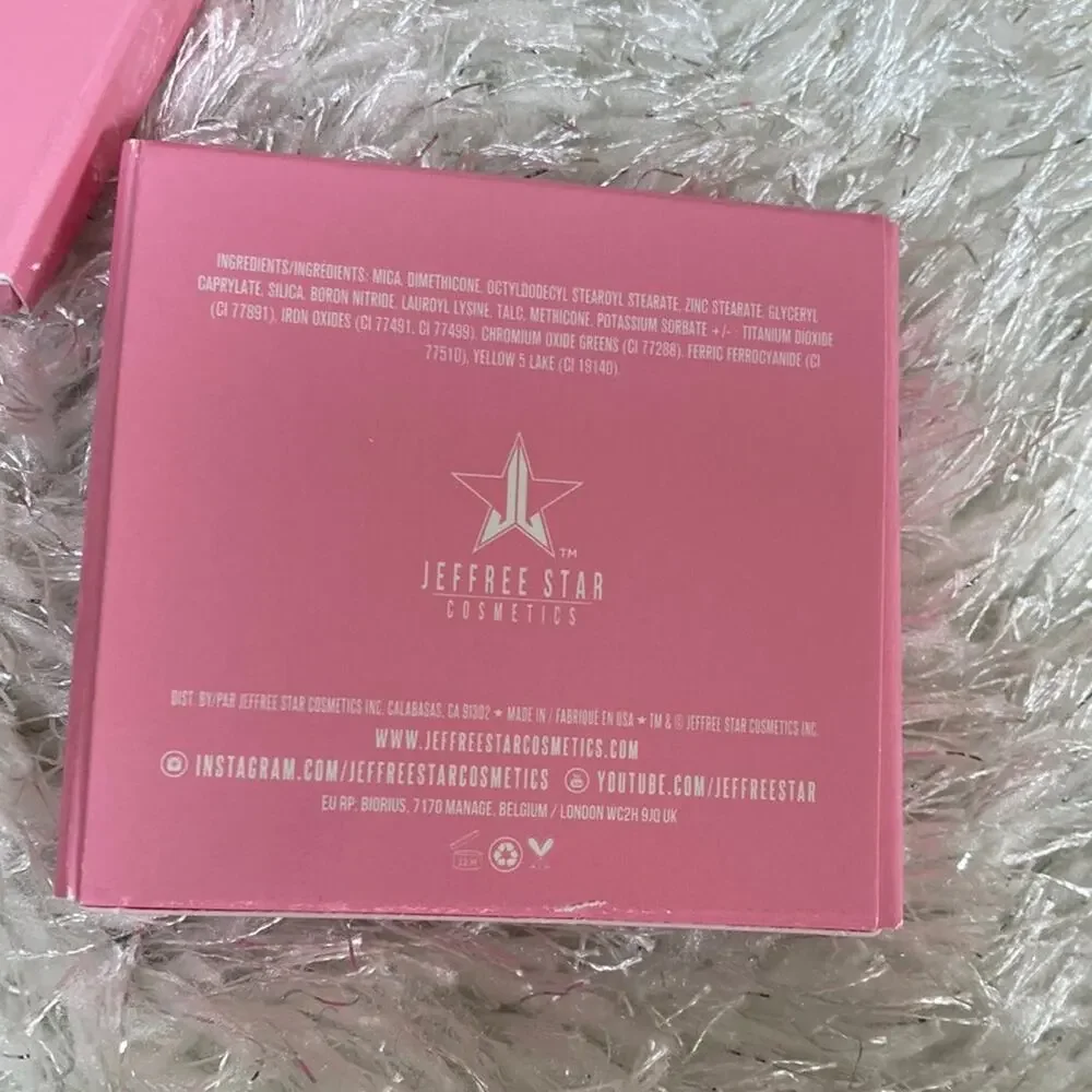 NIB Jeffree Star Cosmetics Tax Free Eyeshadow